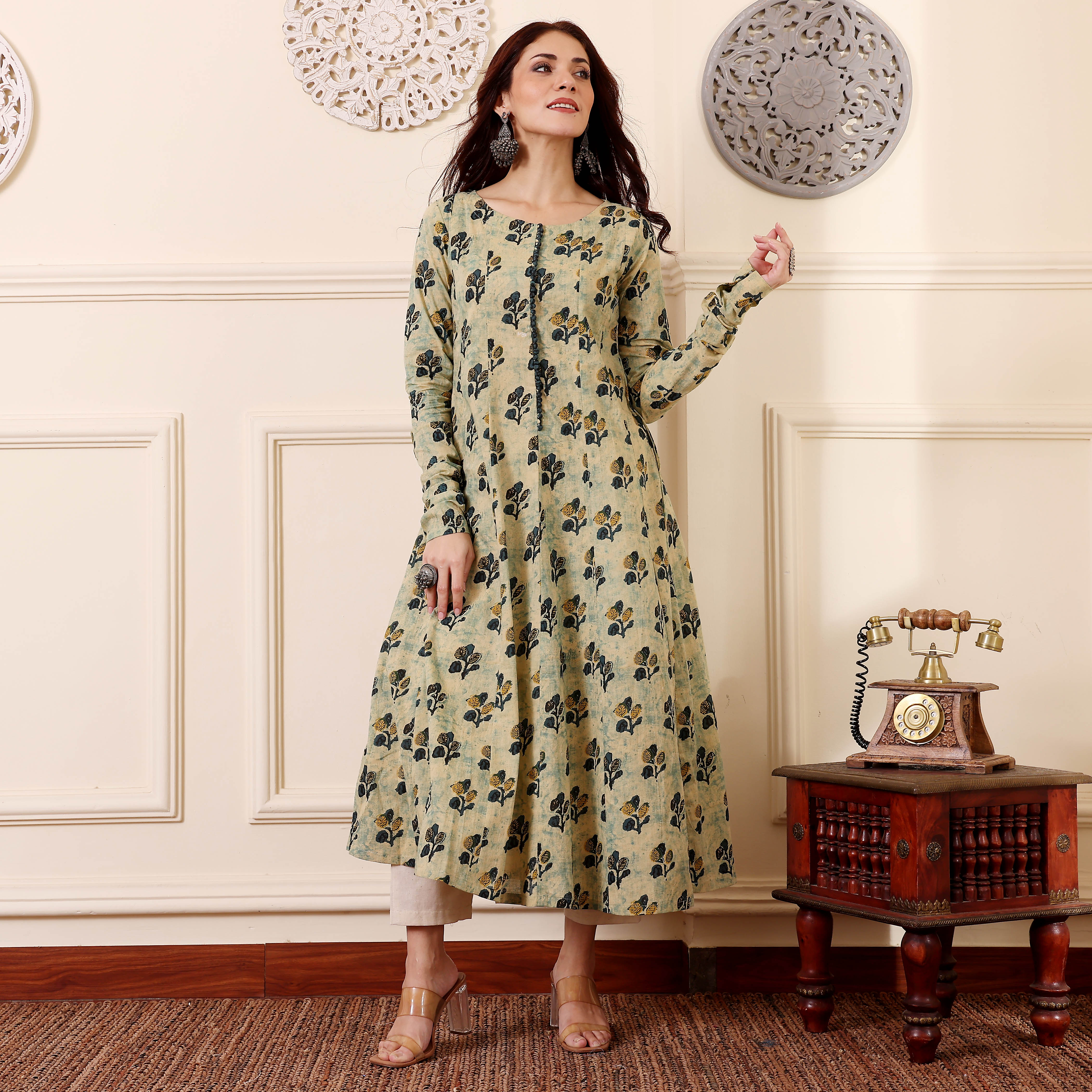 Shrina Cotton Kurta - Image 9