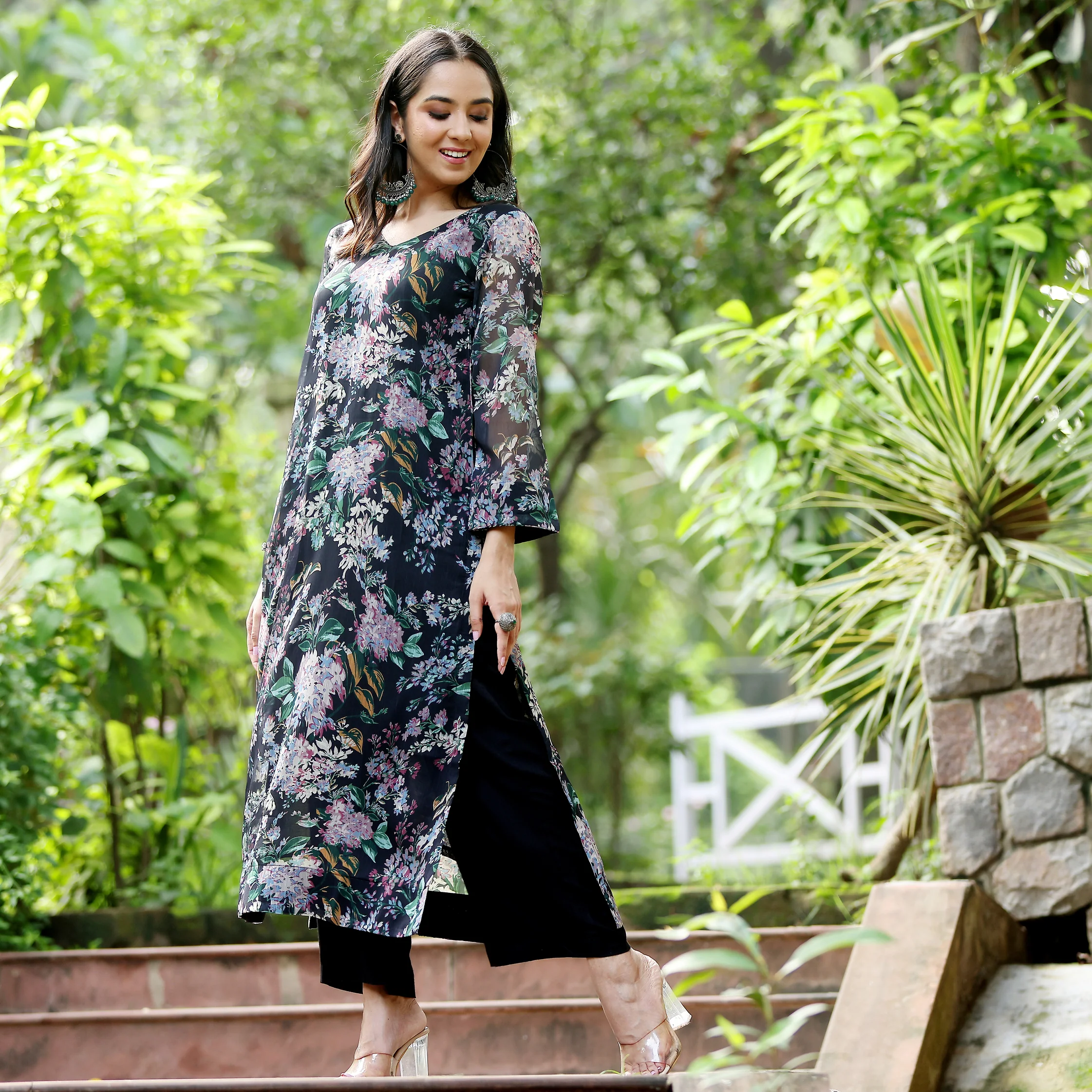 Sivi Georgette Kurta - Image 6