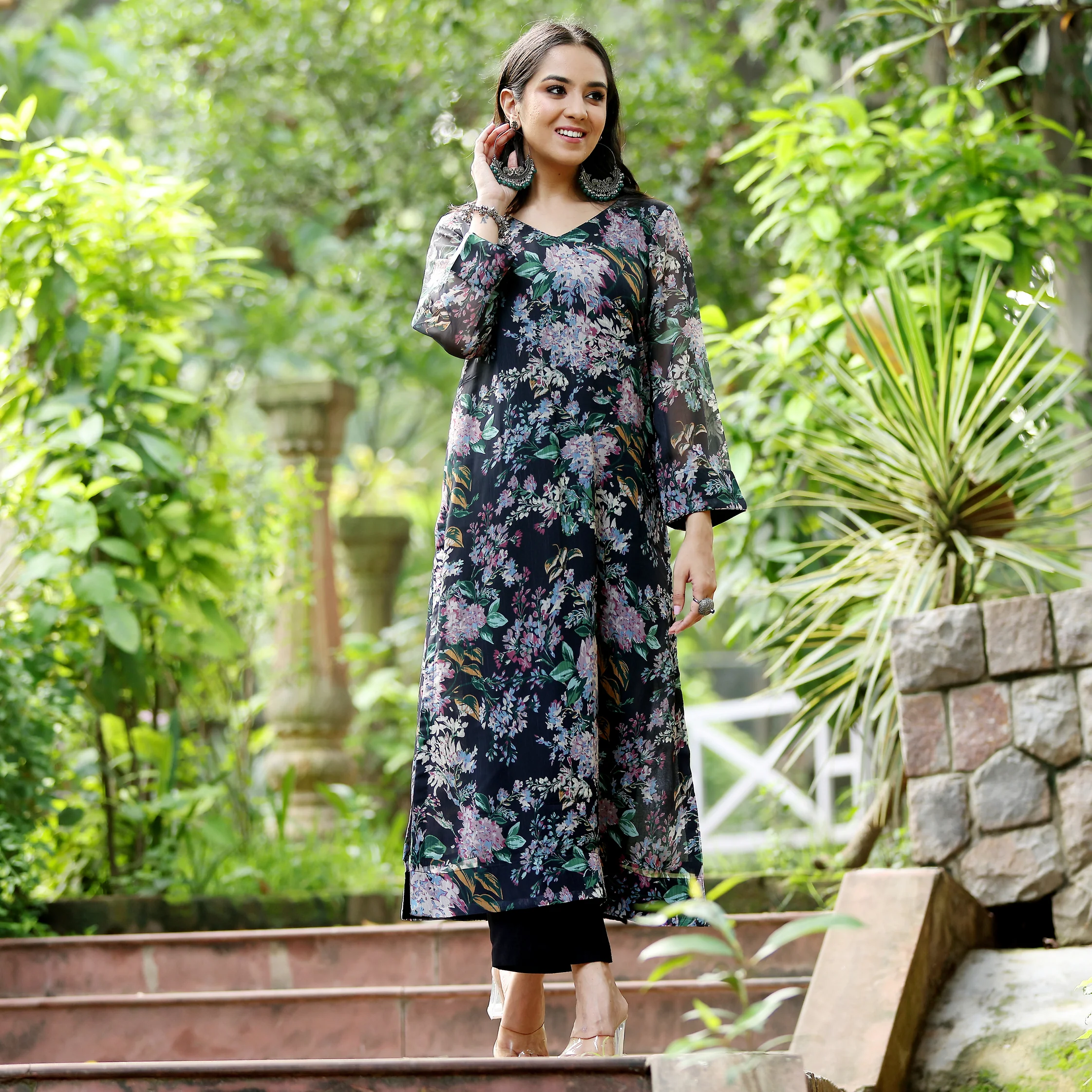 Sivi Georgette Kurta - Image 7