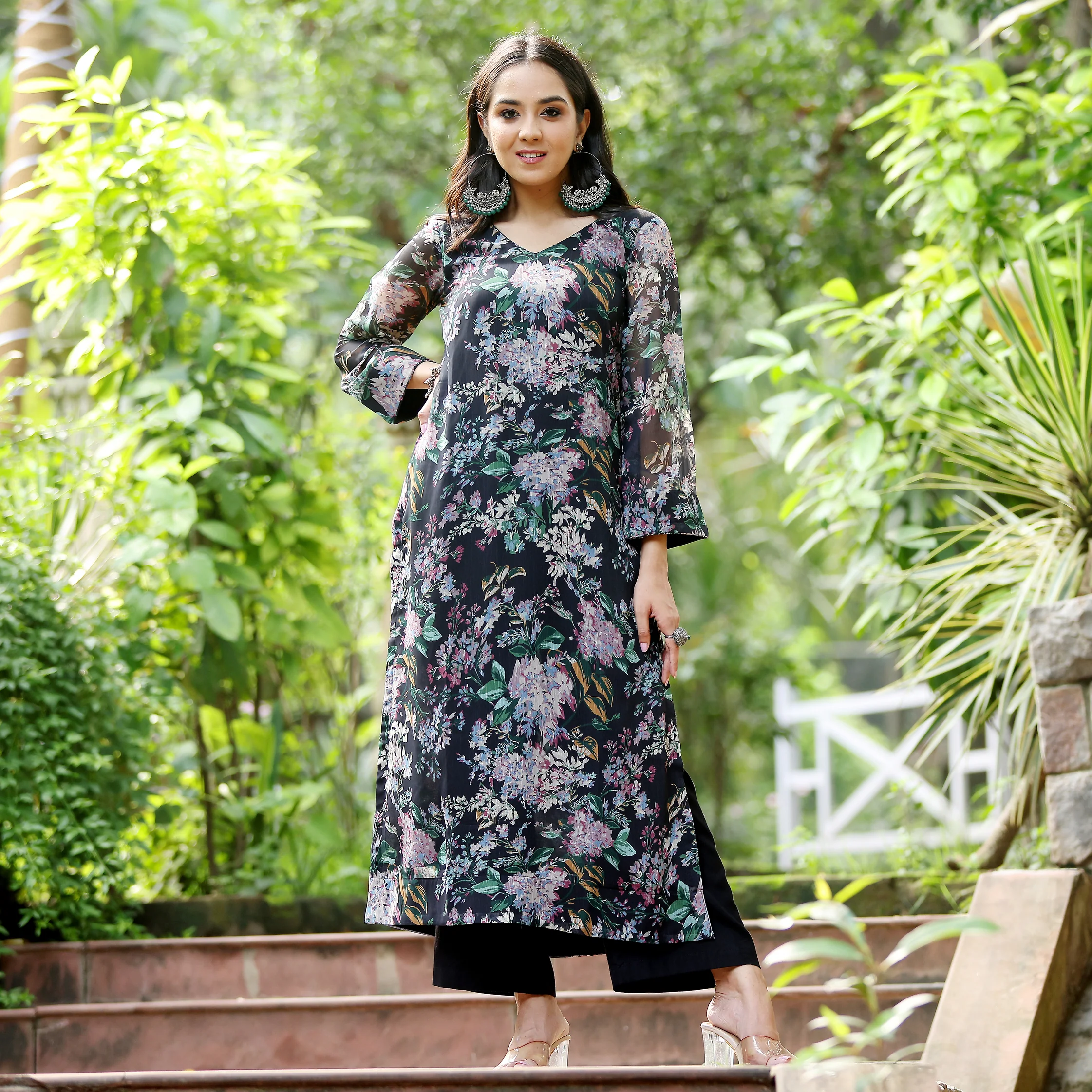 Sivi Georgette Kurta - Image 9