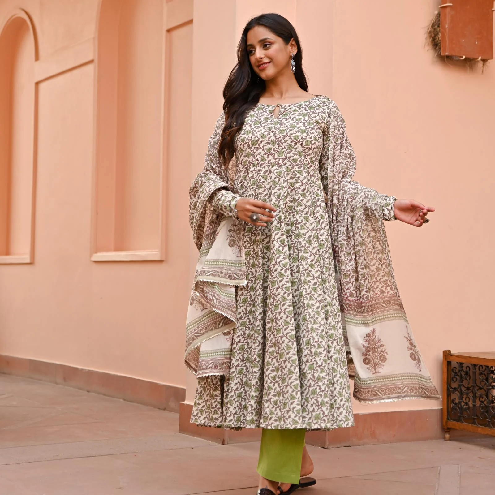 Soham Cotton Hand  Block Printed set - Image 5