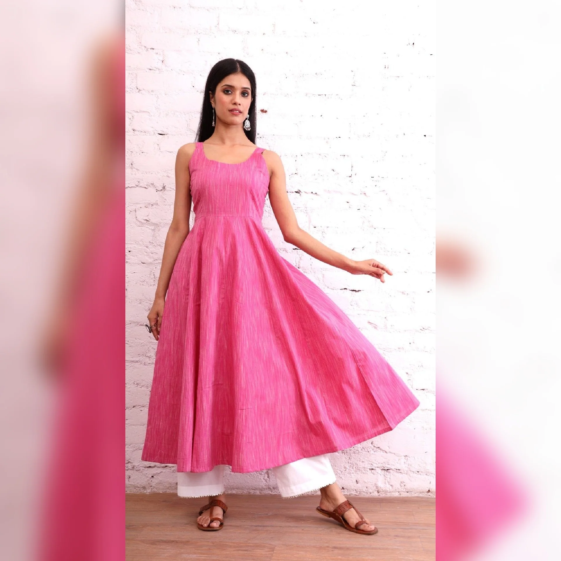 Suchitra Gulabo Handbloom Kurta - Image 4