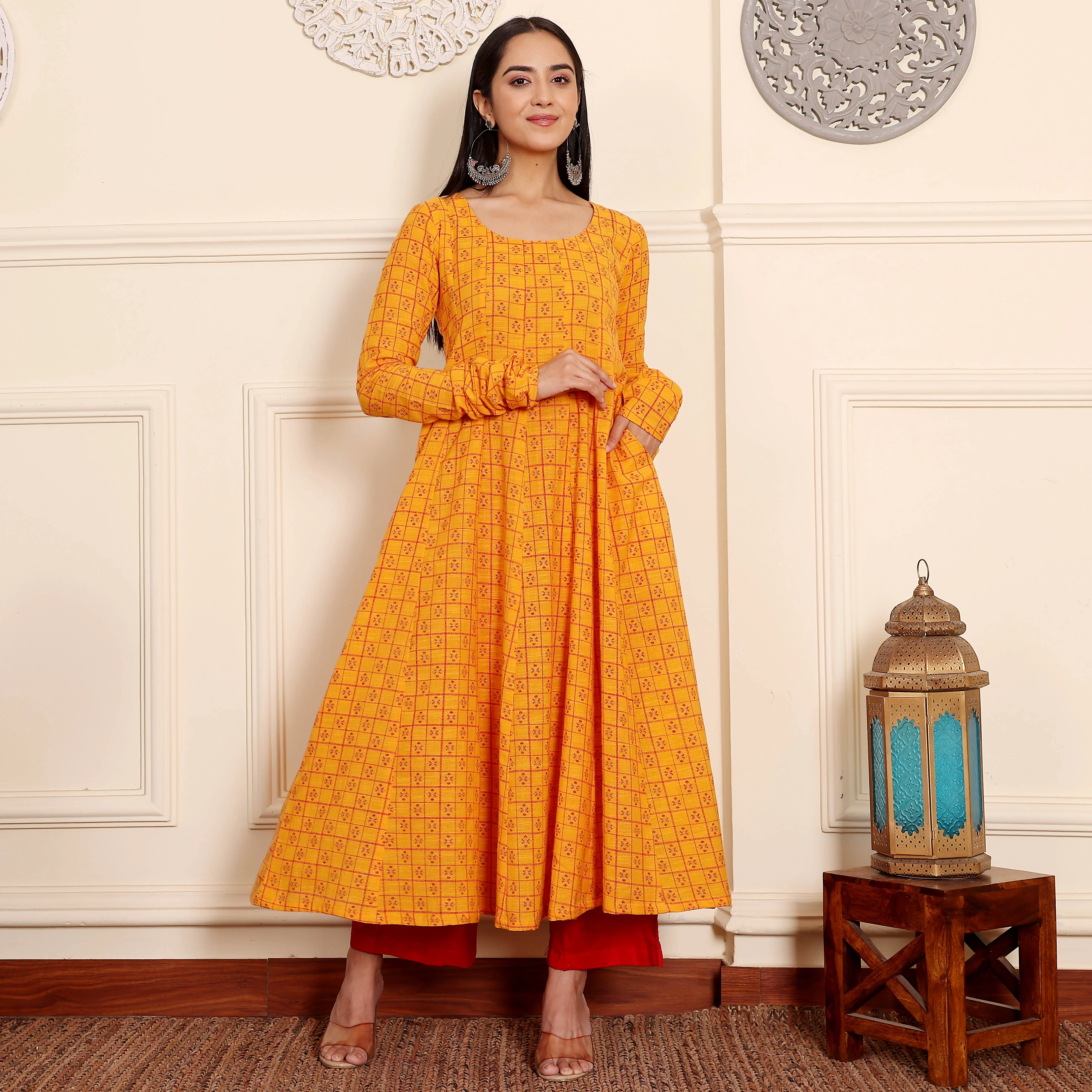 Tanuja Slub Cotton Kurta - Image 2