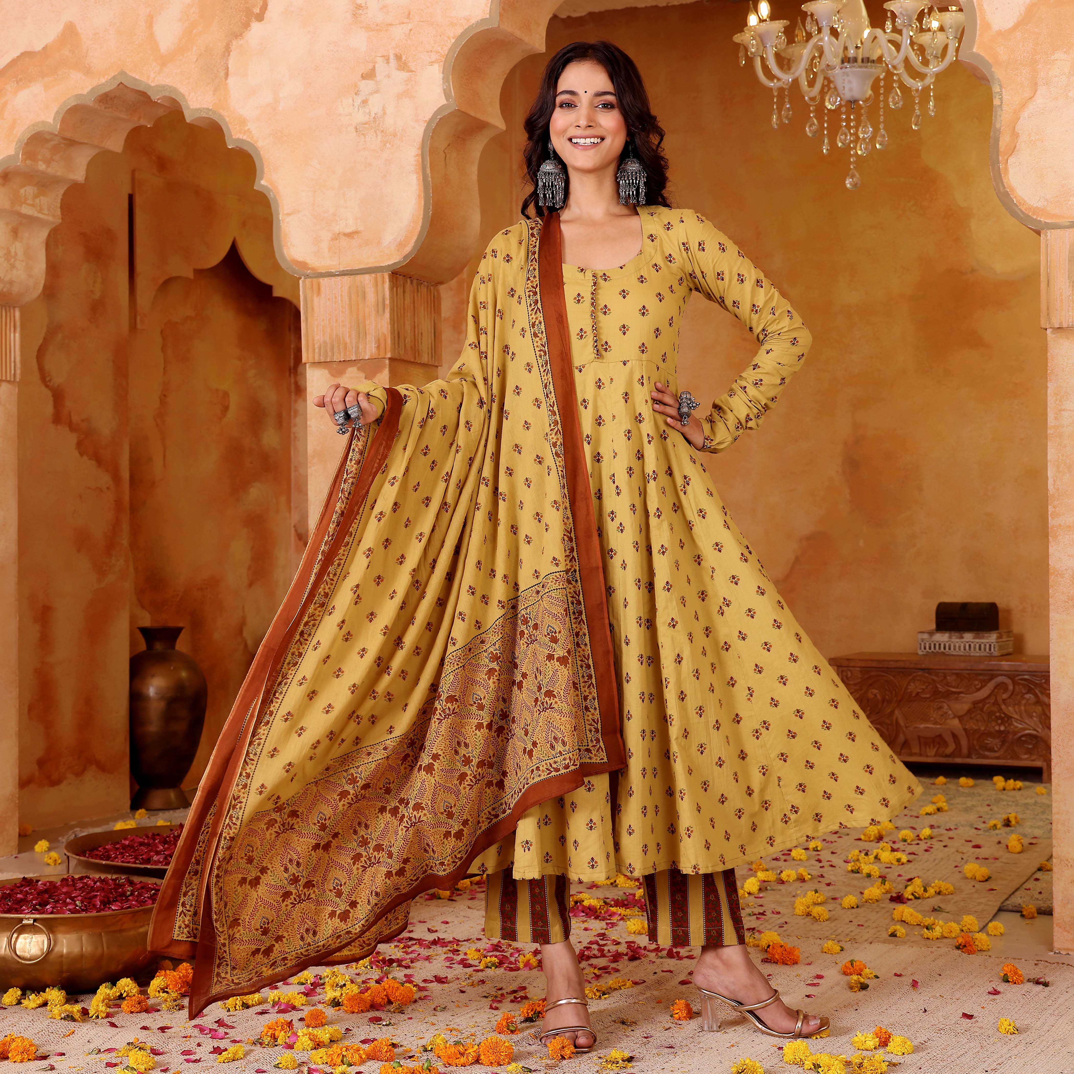 Trisha Cotton Set - Image 3