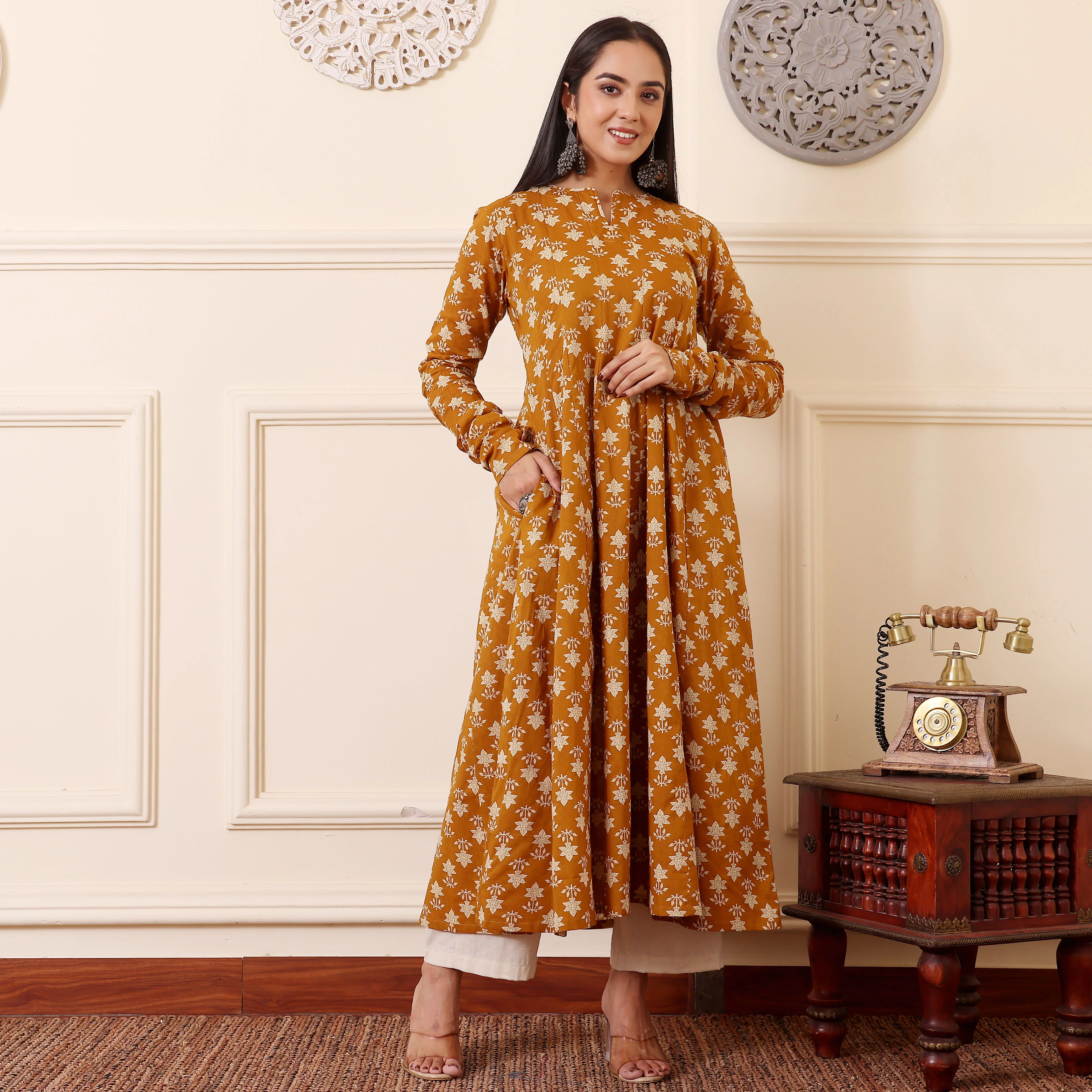 Tuhina Cotton Kurta - Image 2