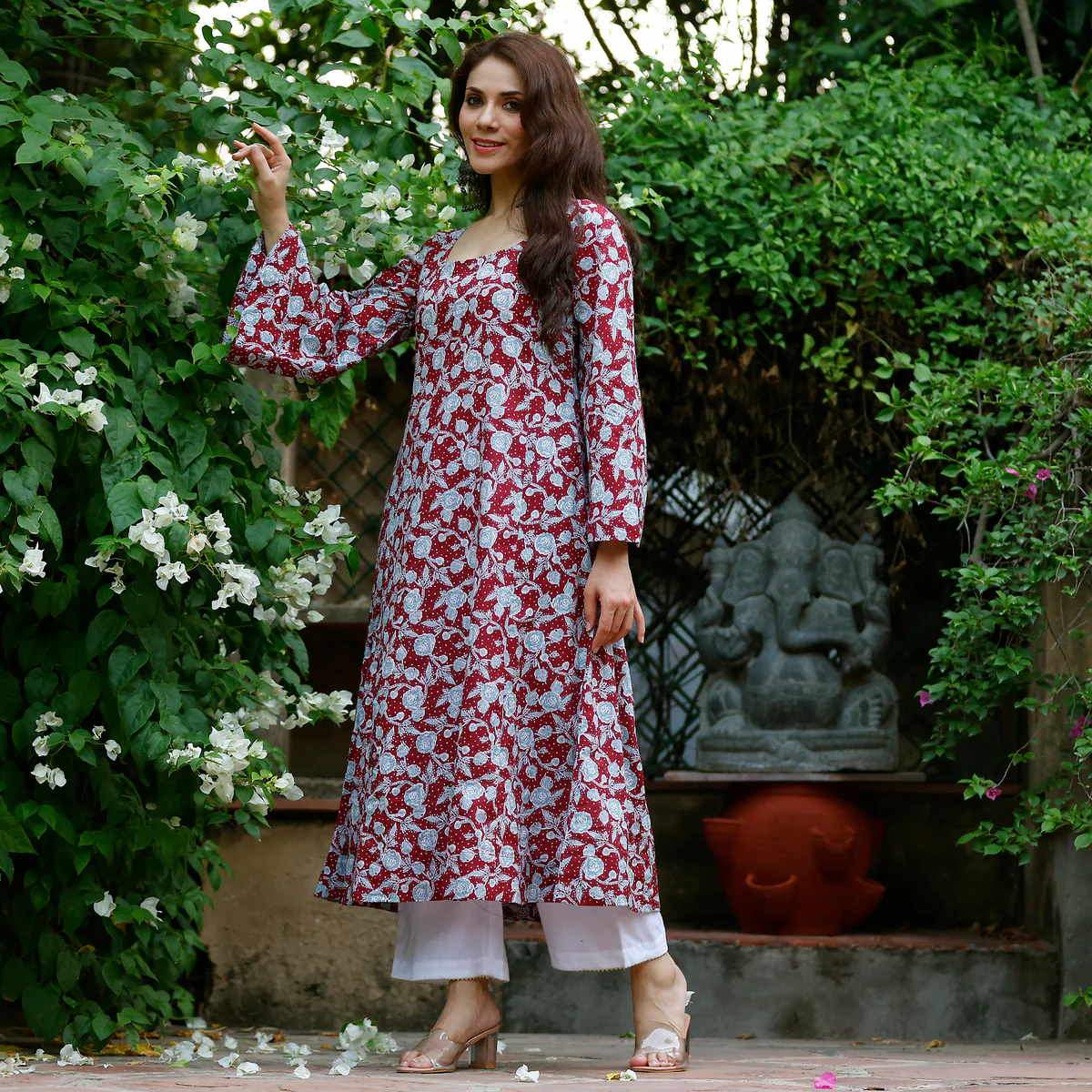 Urwa Cotton Printed  Kurta - Image 4