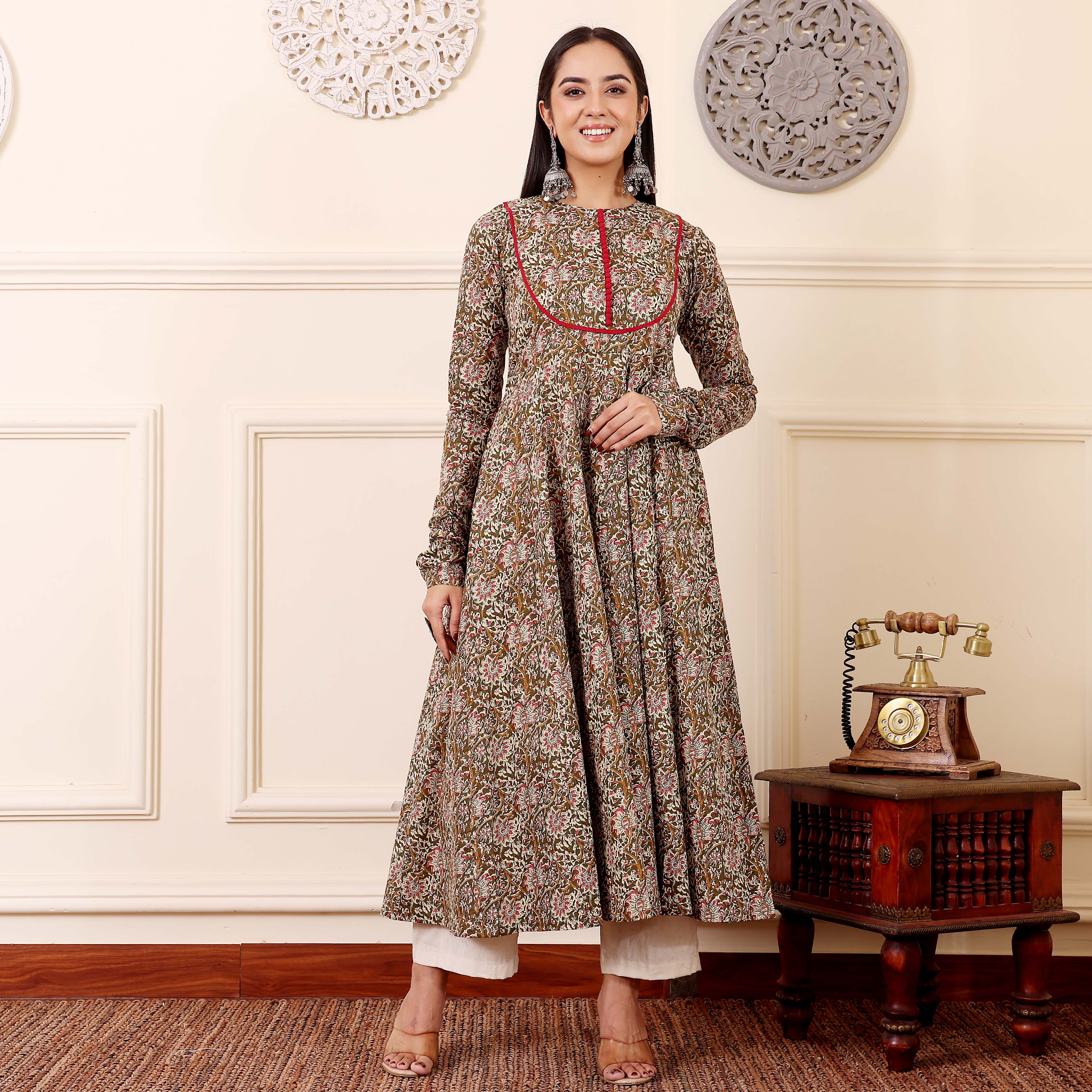 Utsa Cotton Kurta - Image 2