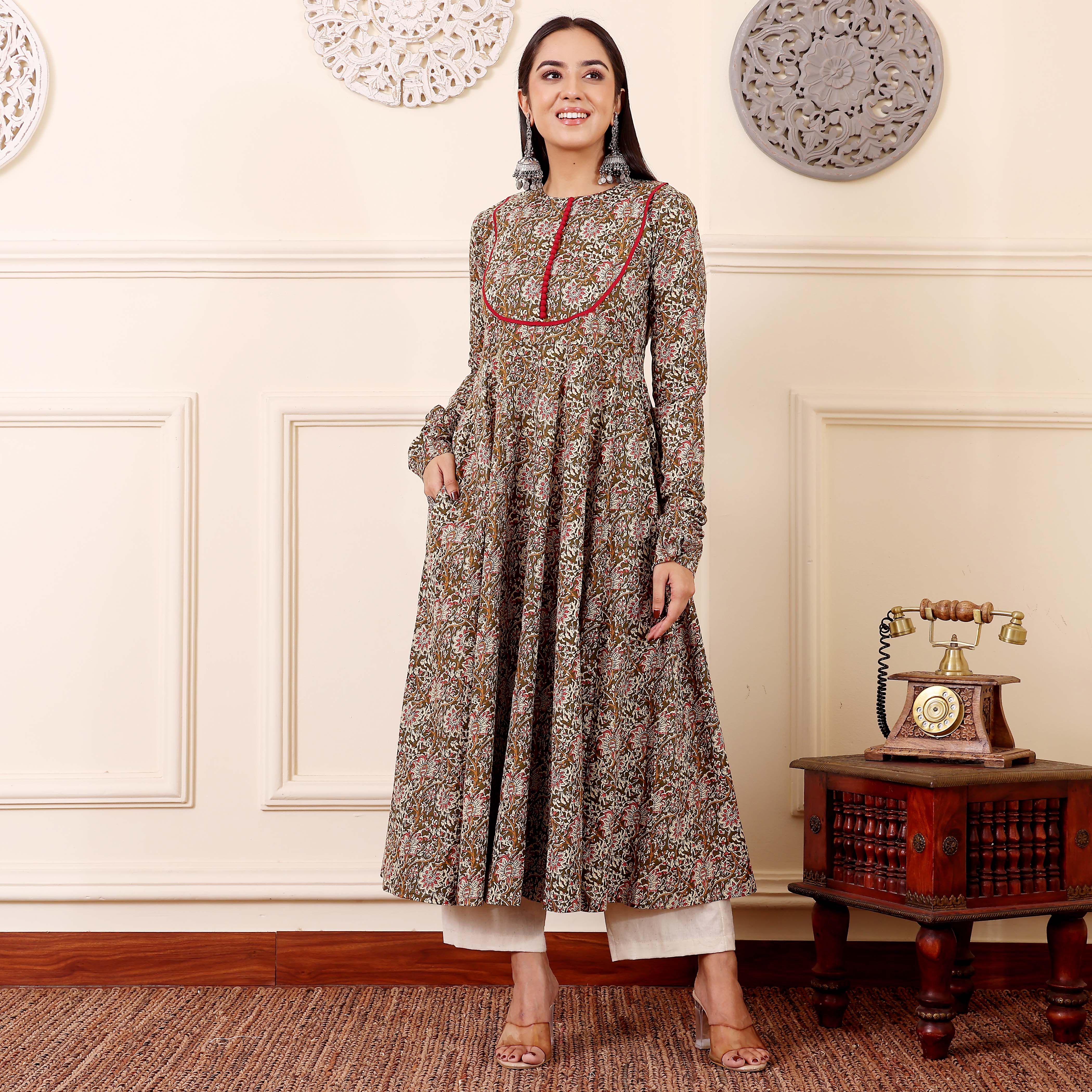 Utsa Cotton Kurta - Image 5