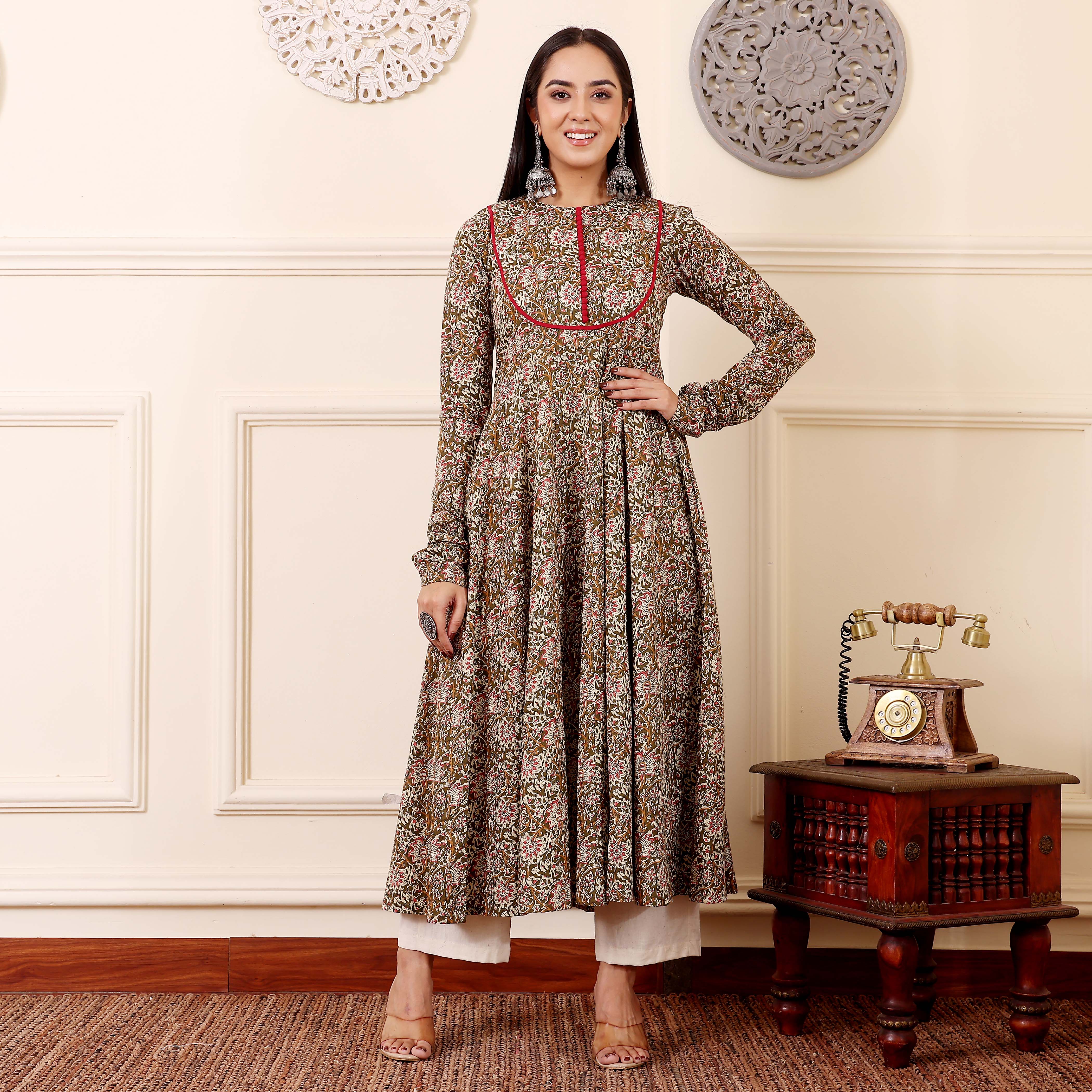 Utsa Cotton Kurta - Image 7