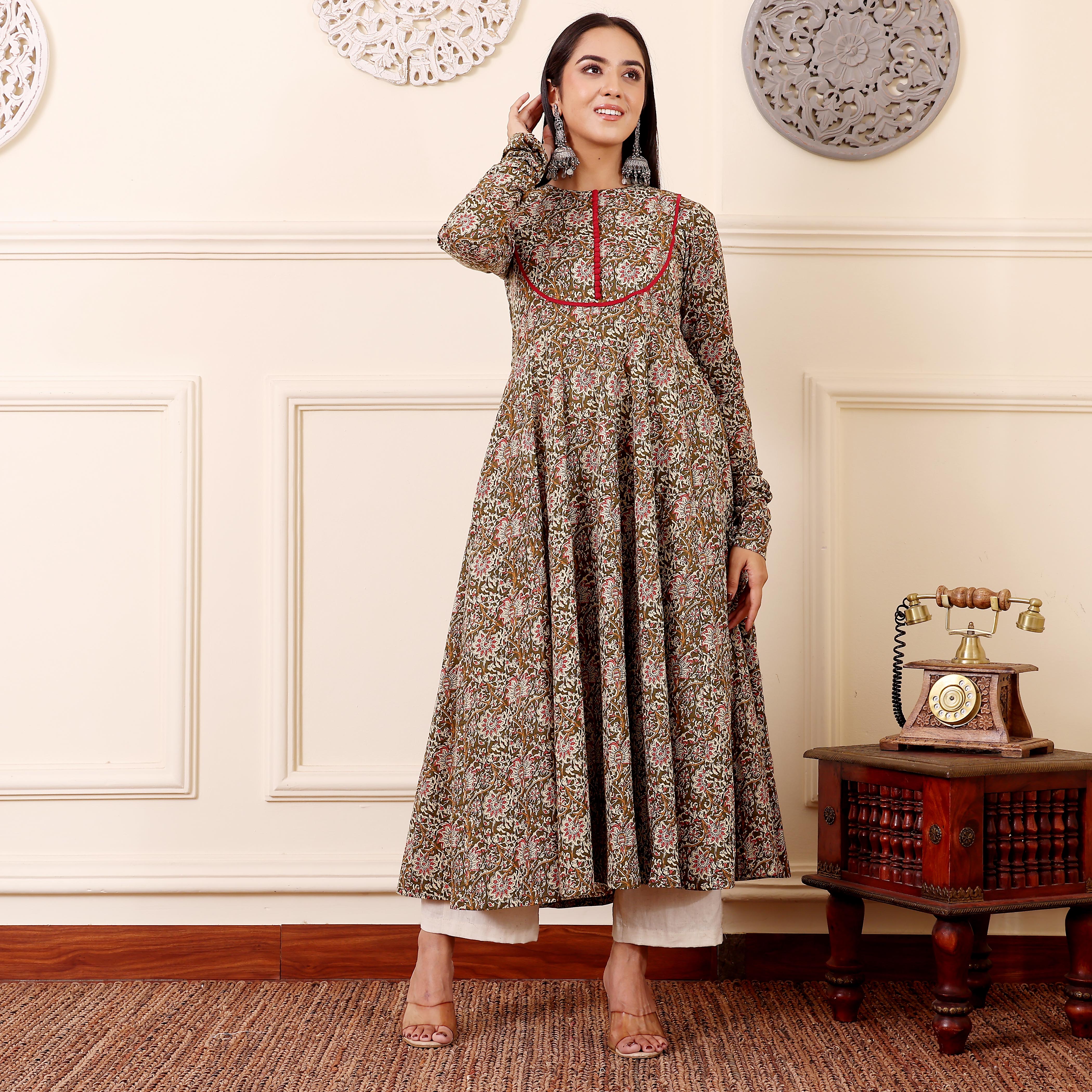 Utsa Cotton Kurta - Image 8