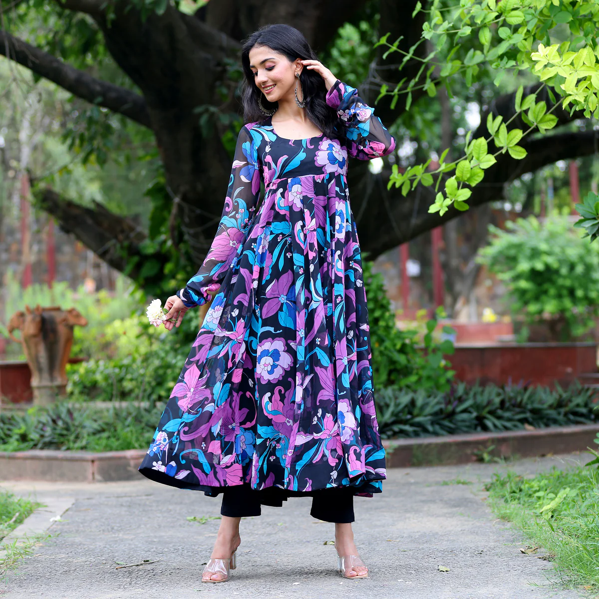 Van Floral Gerogette Kurta - Image 7