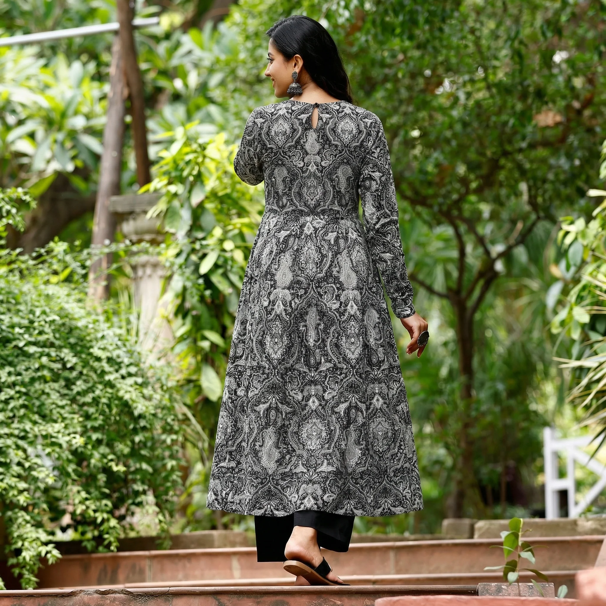 Vanya Cotton Kurta - Image 4