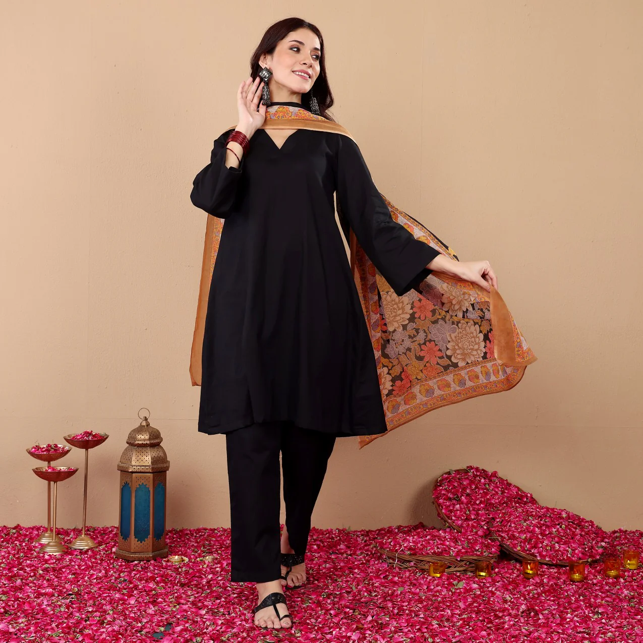 Varunya Cotton Set - Image 10