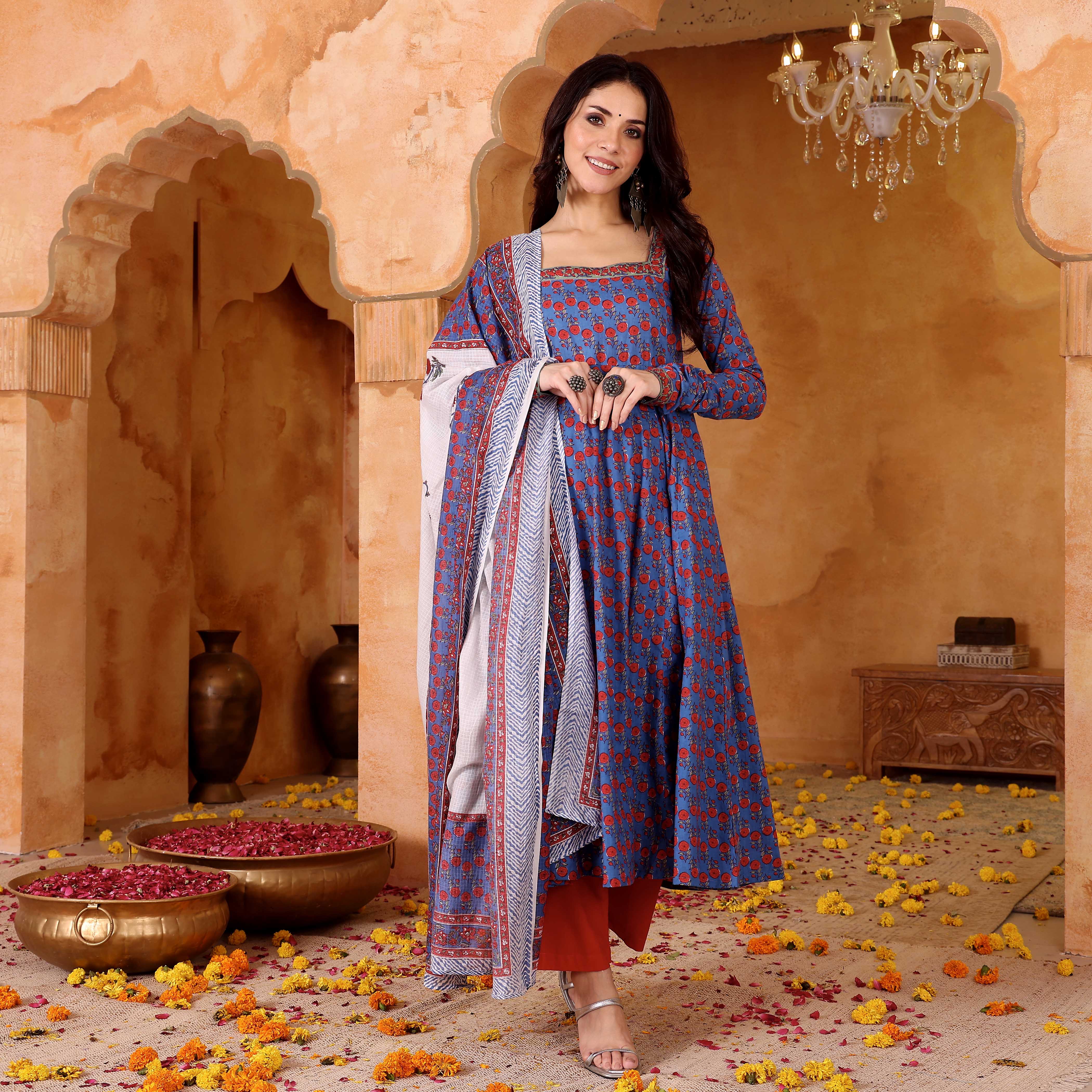 Vatsala Cotton Set - Image 4