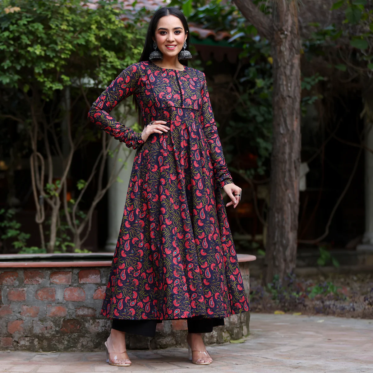 Veda paisley Gher Cotton Kurta - Image 9
