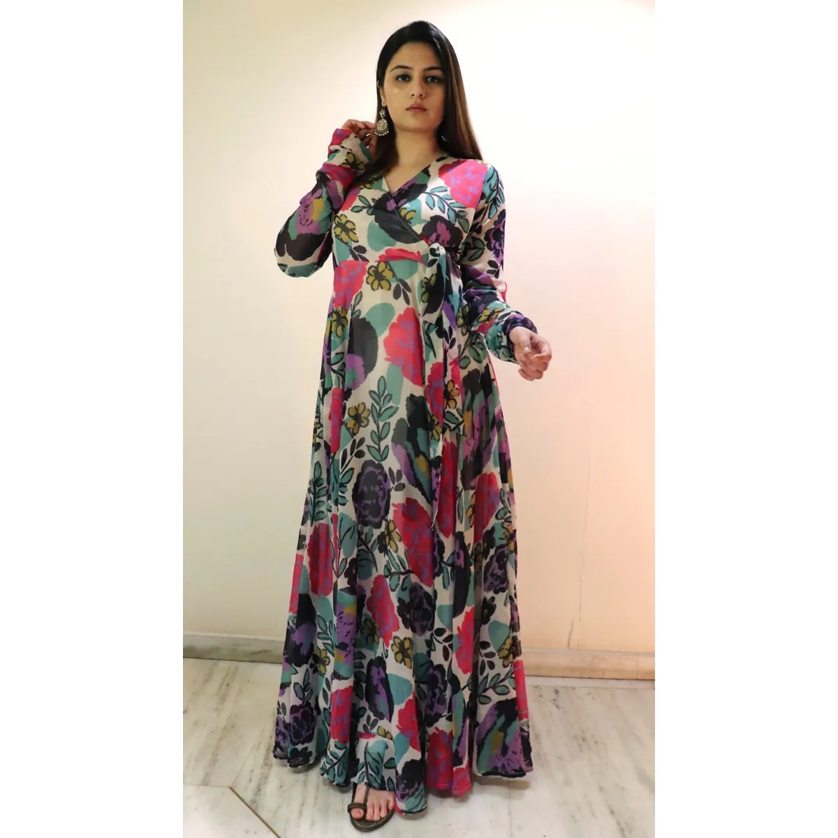 VIVANA ANGHRAKHA - Image 2