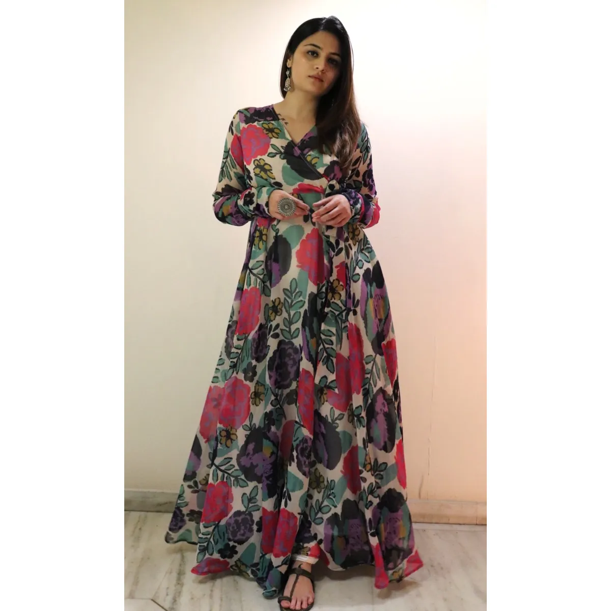 VIVANA ANGHRAKHA - Image 3