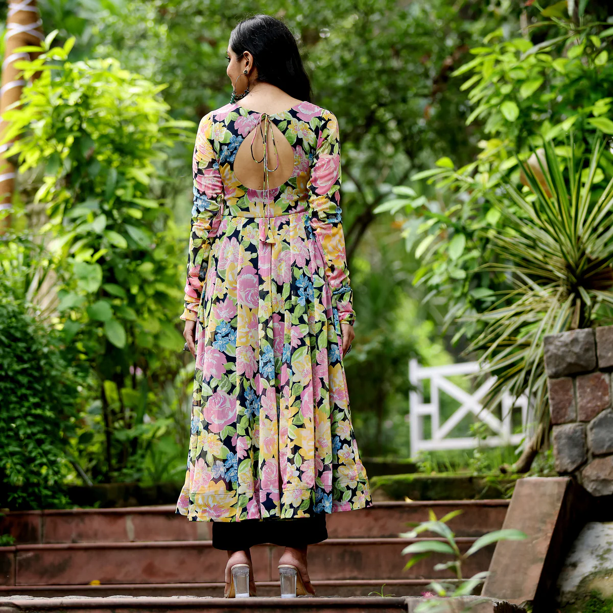 Vivid Floral Georgette Kurta - Image 6