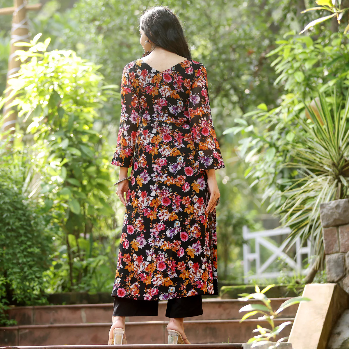 Vyas Floral Georgette Kurta - Image 12