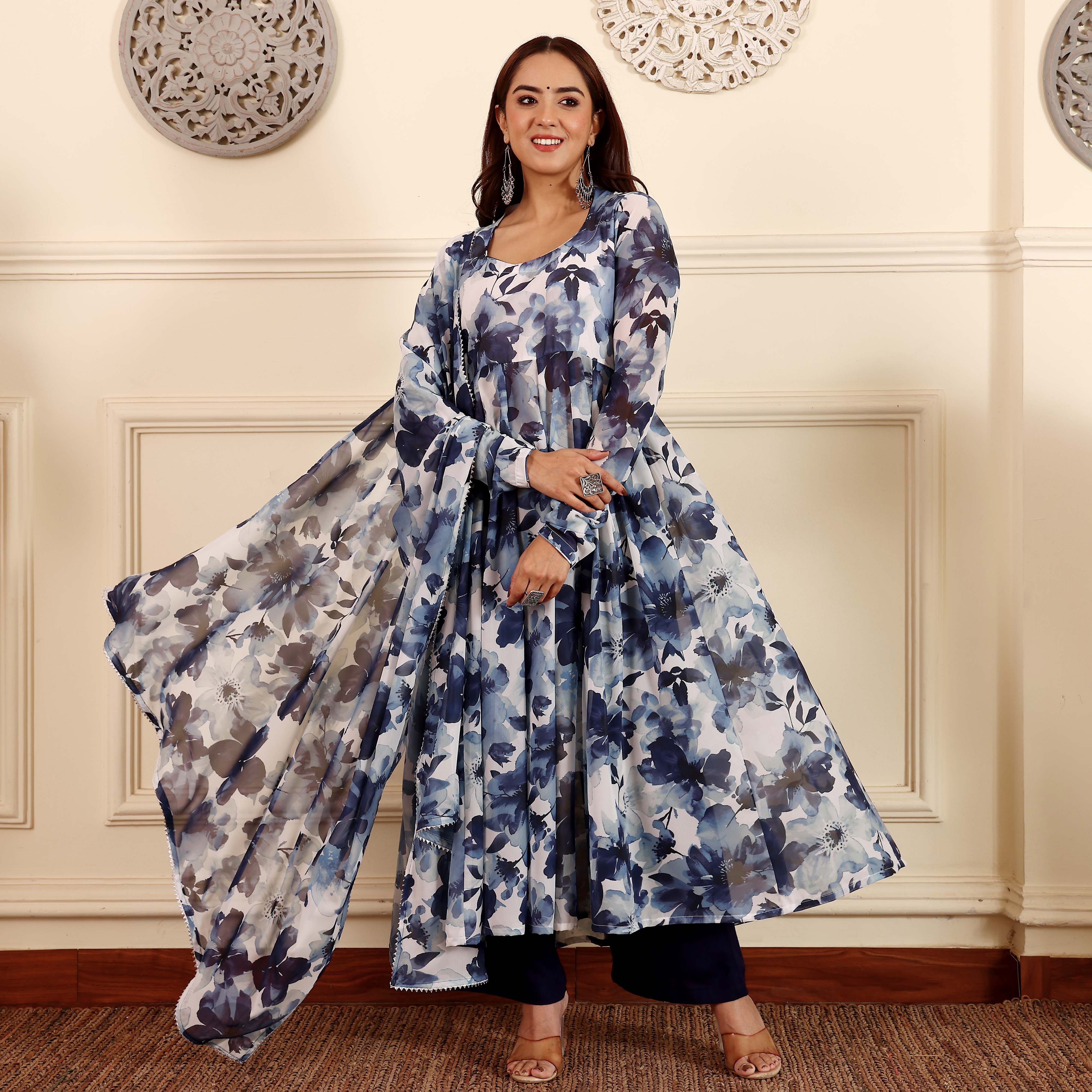 Yaanvi Georgette Set - Image 2