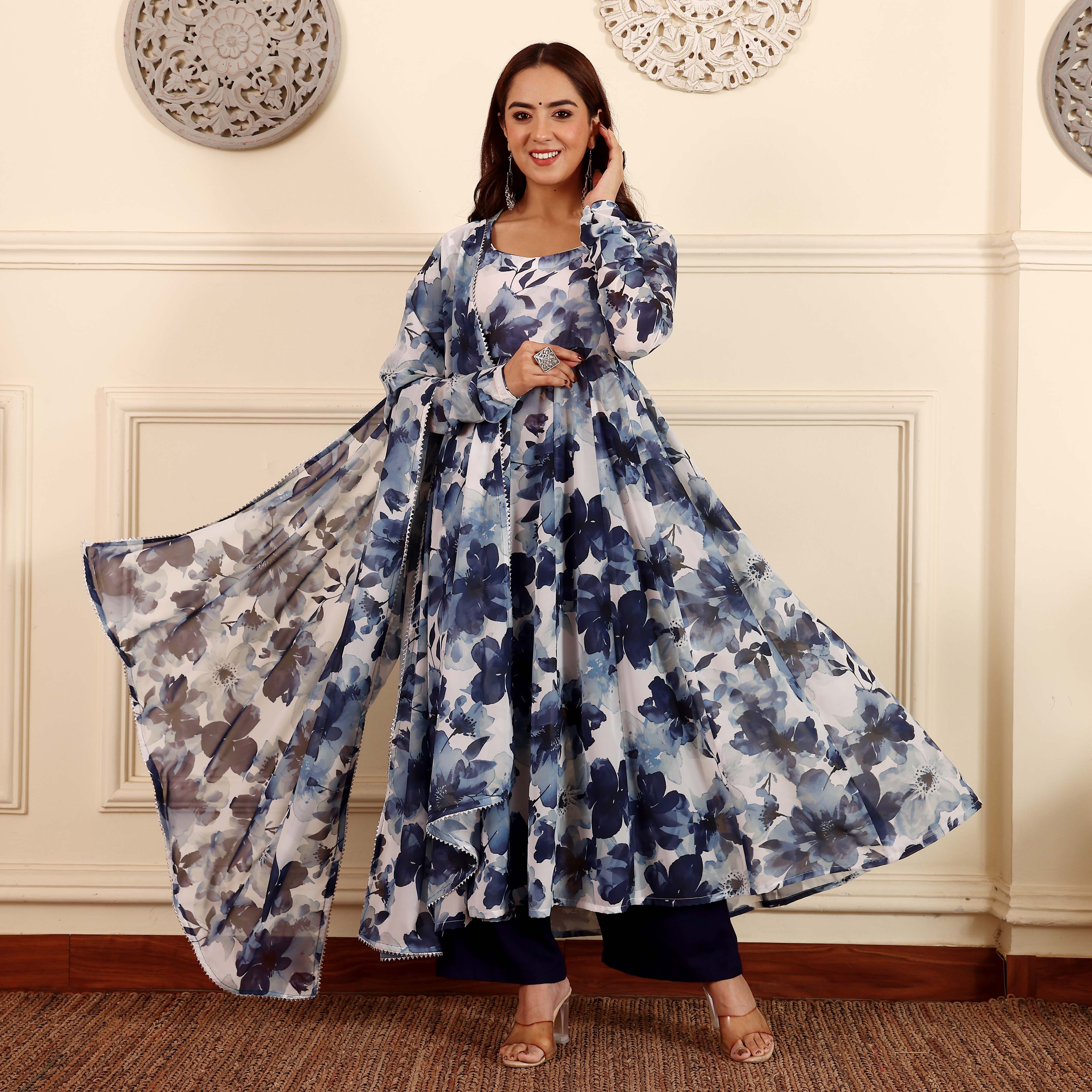 Yaanvi Georgette Set - Image 7