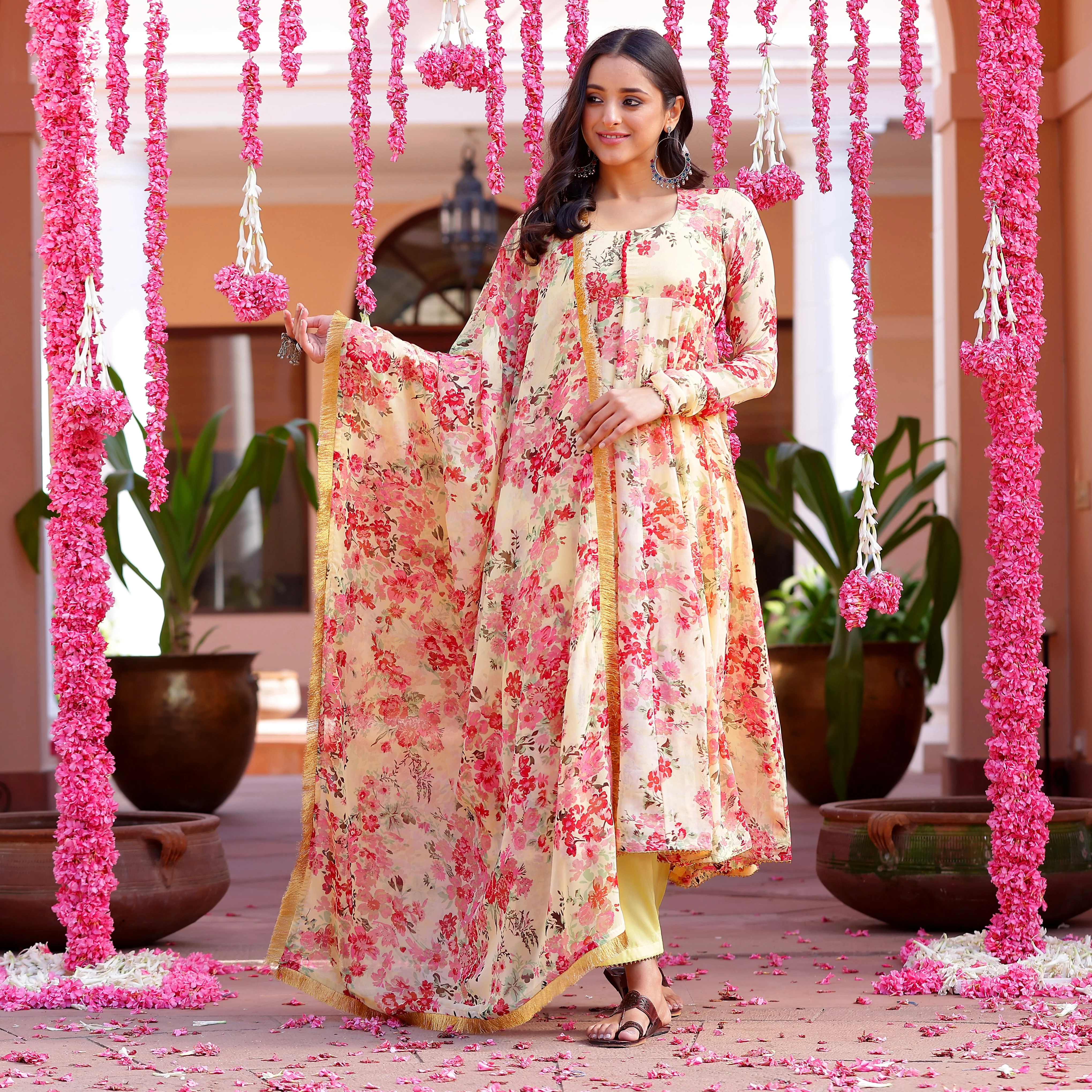 Yellow floral set - Image 2
