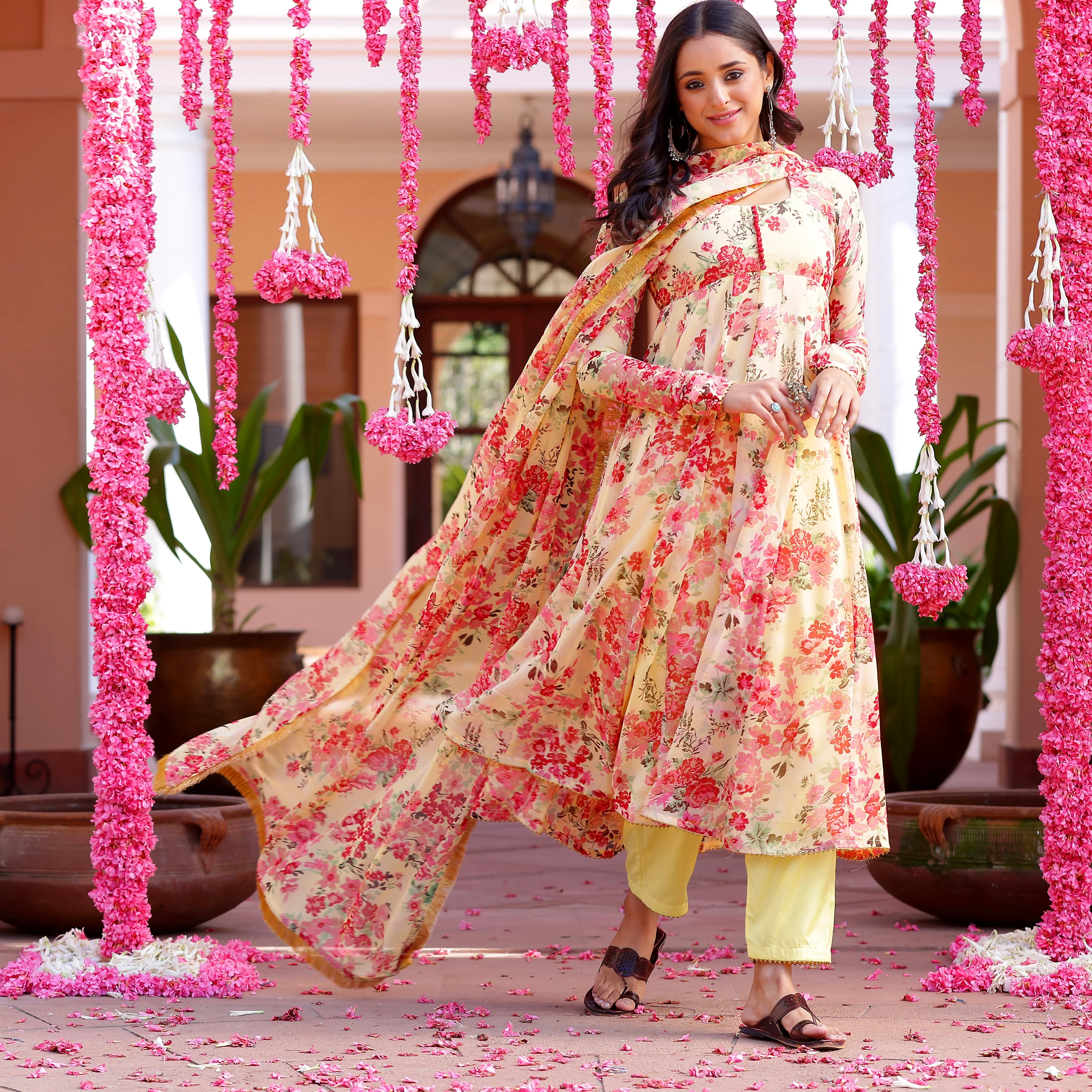 Yellow floral set - Image 7