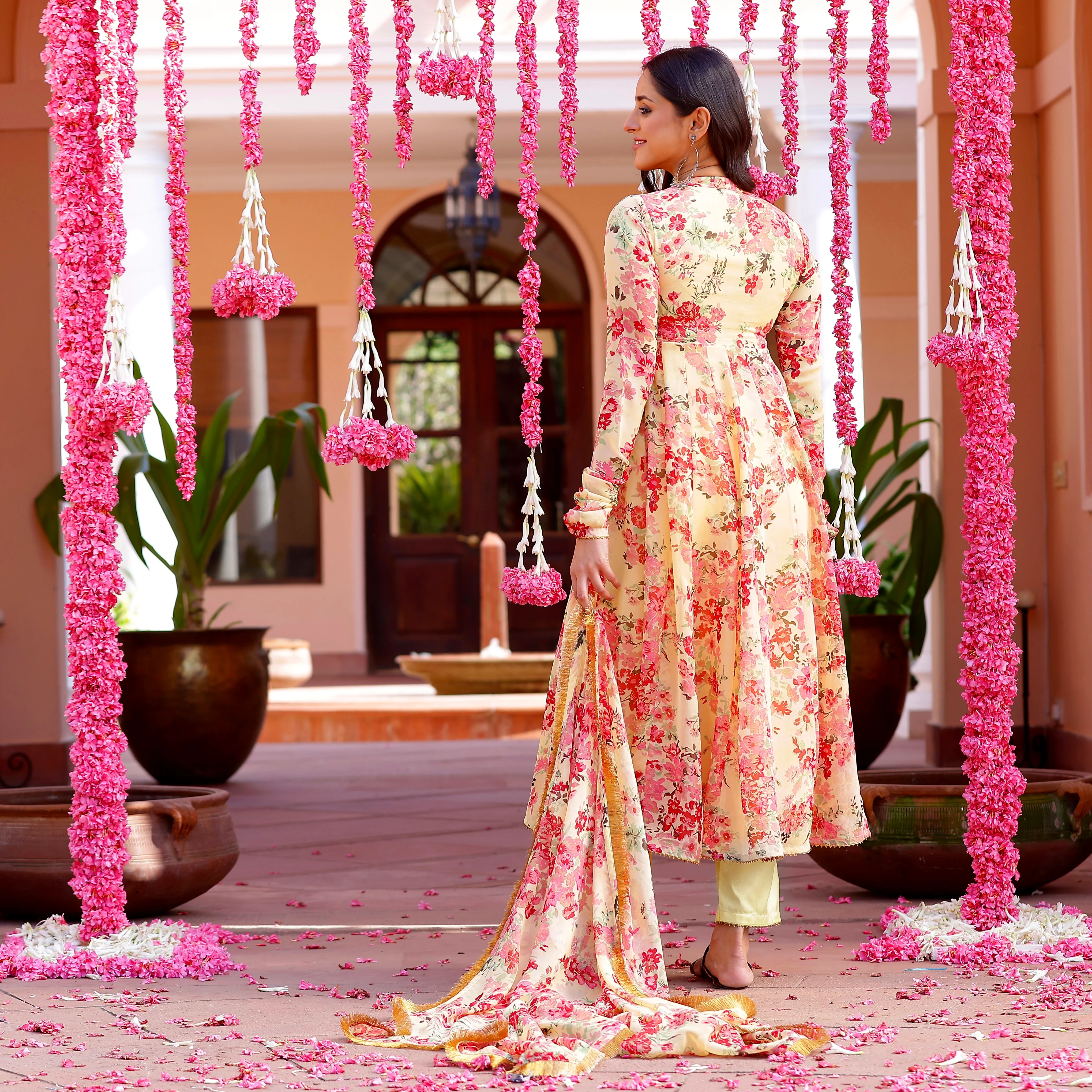 Yellow floral set - Image 9