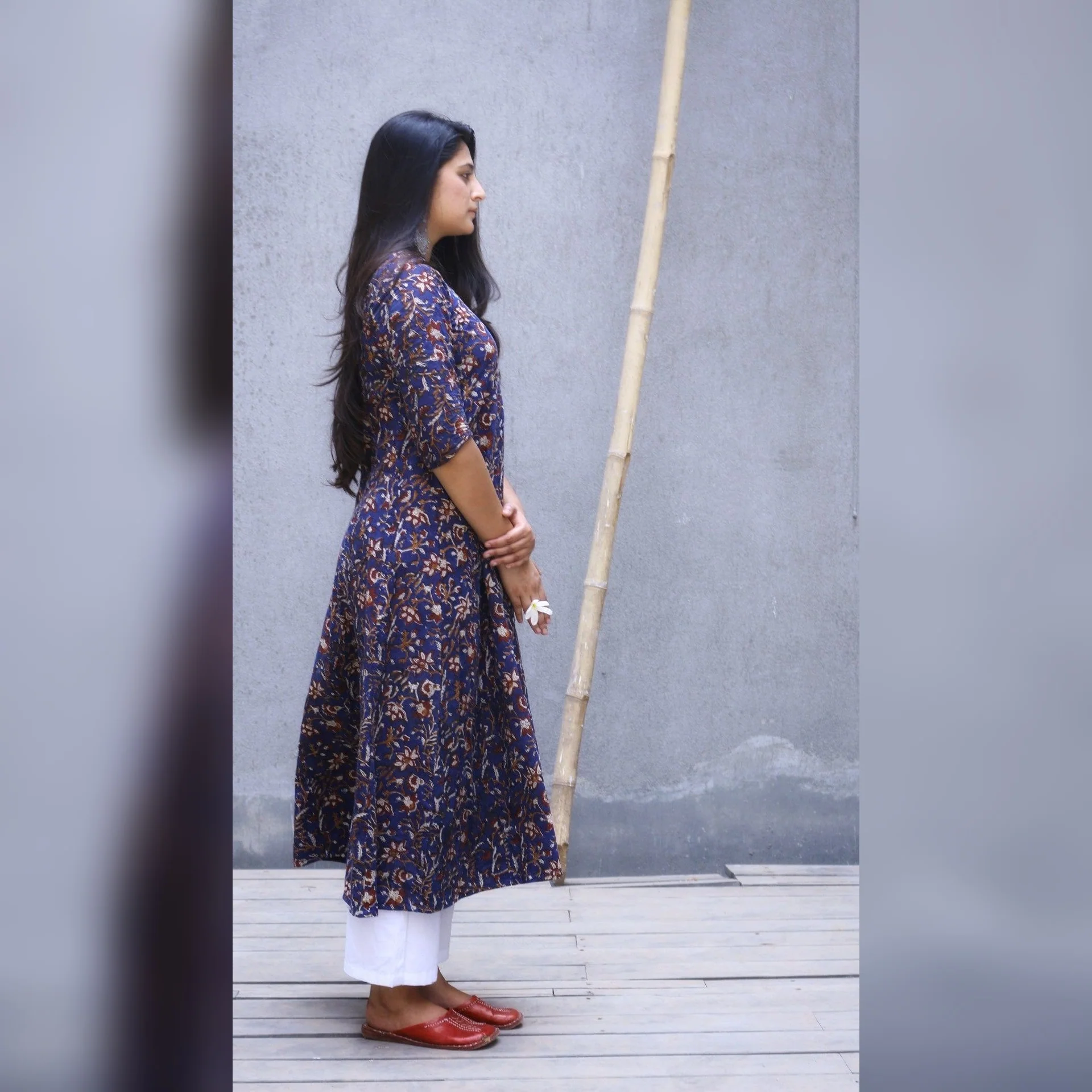 Zahiya Blue kali  Kurta - Image 3
