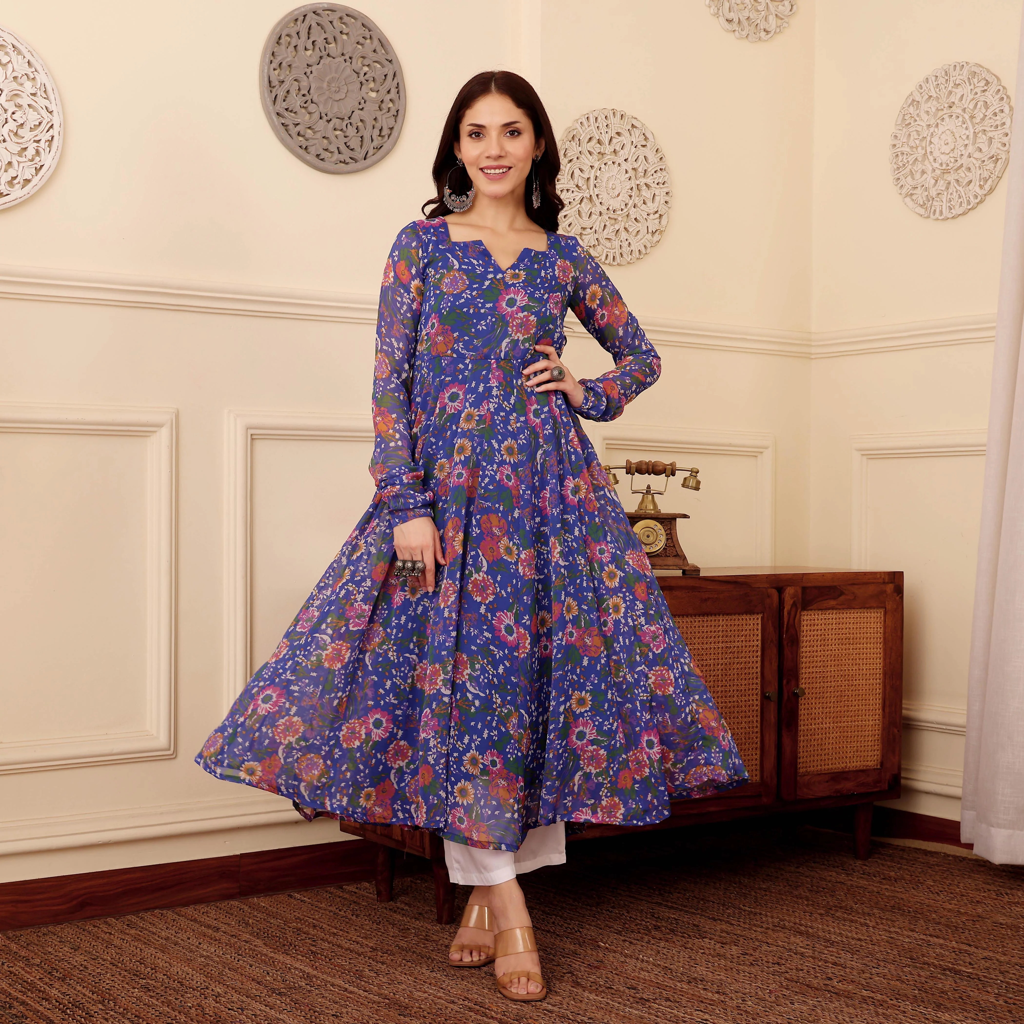 Zanita Georgette Kurta - Image 2