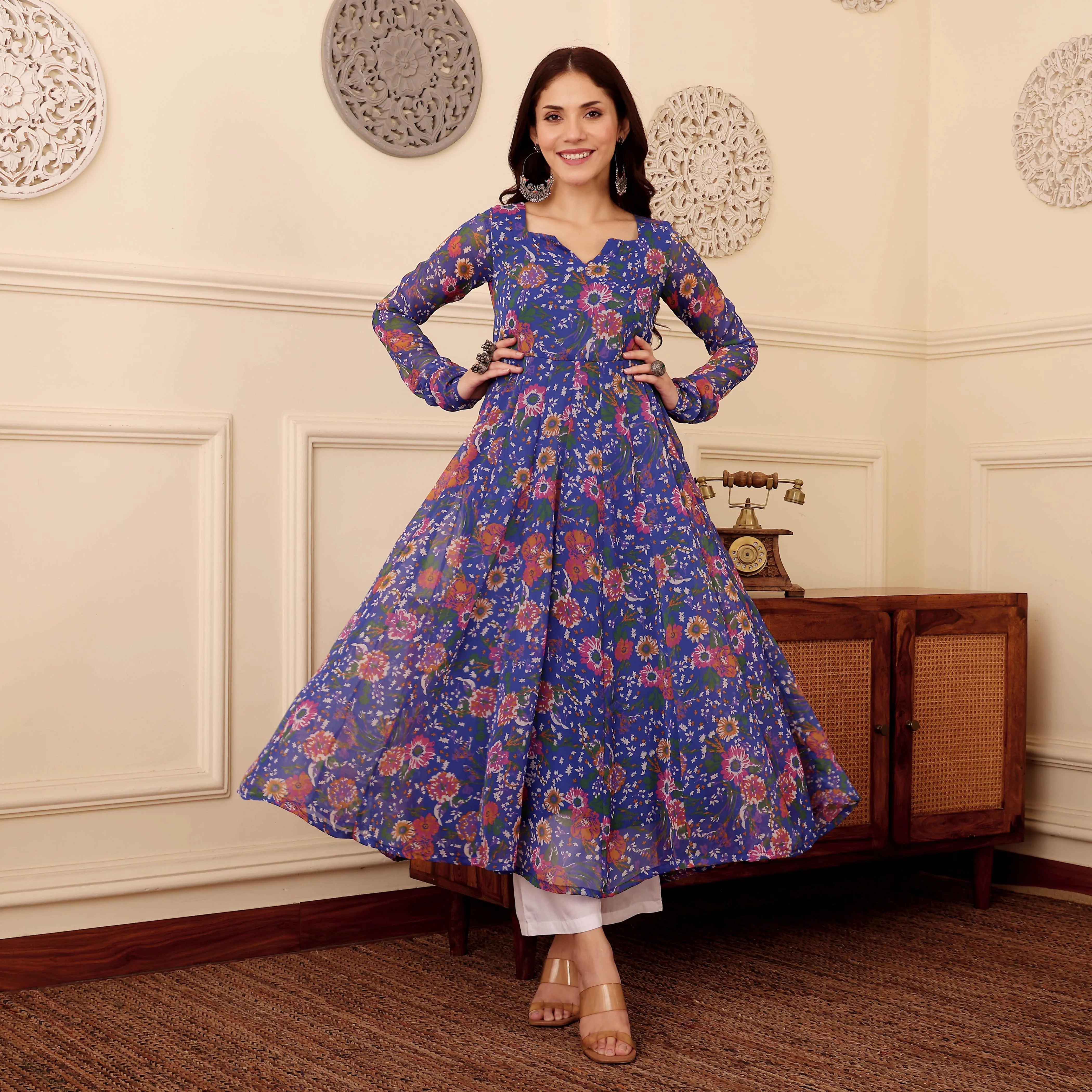 Zanita Georgette Kurta - Image 5