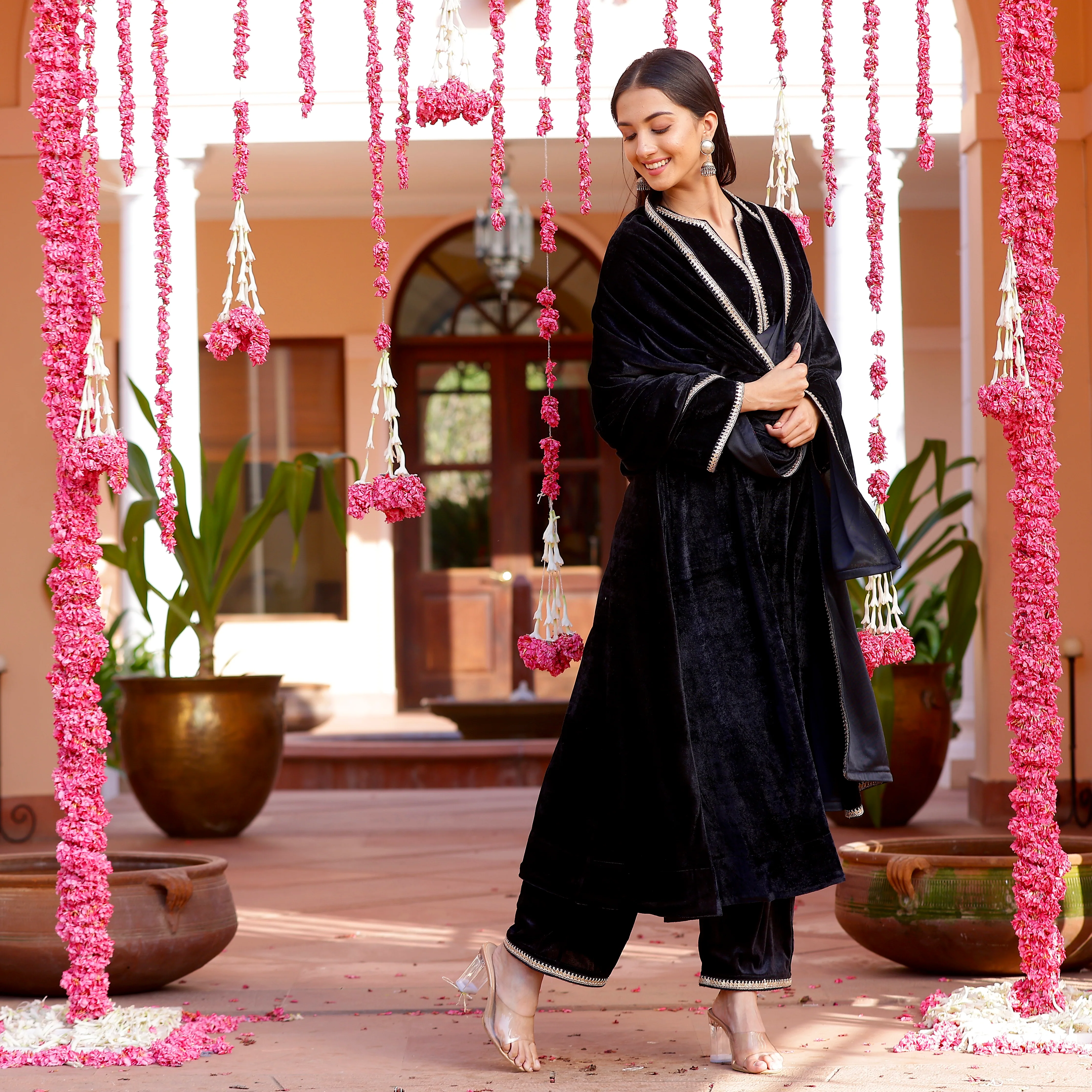Zarah velvet set - Image 5