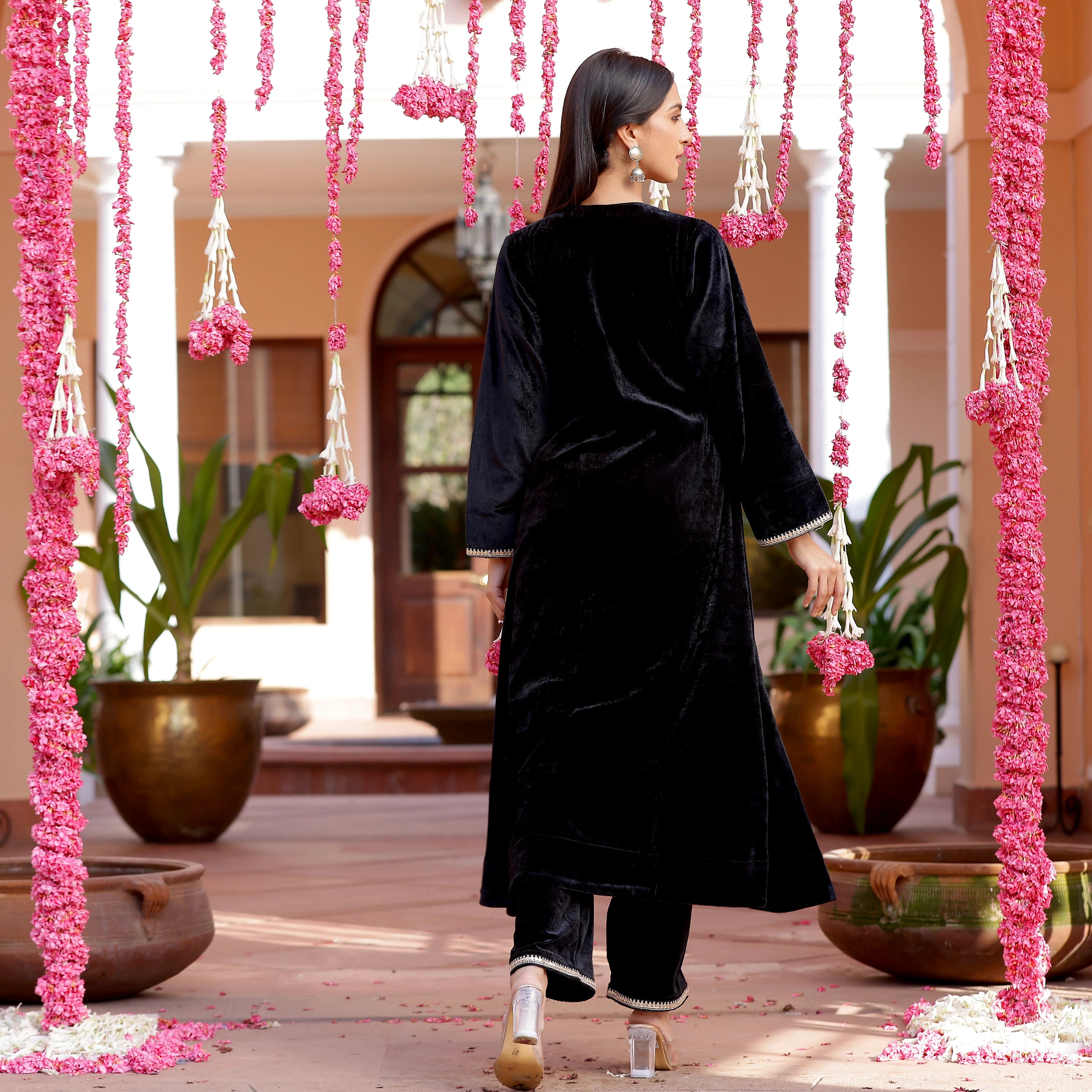 Zarah velvet set - Image 6
