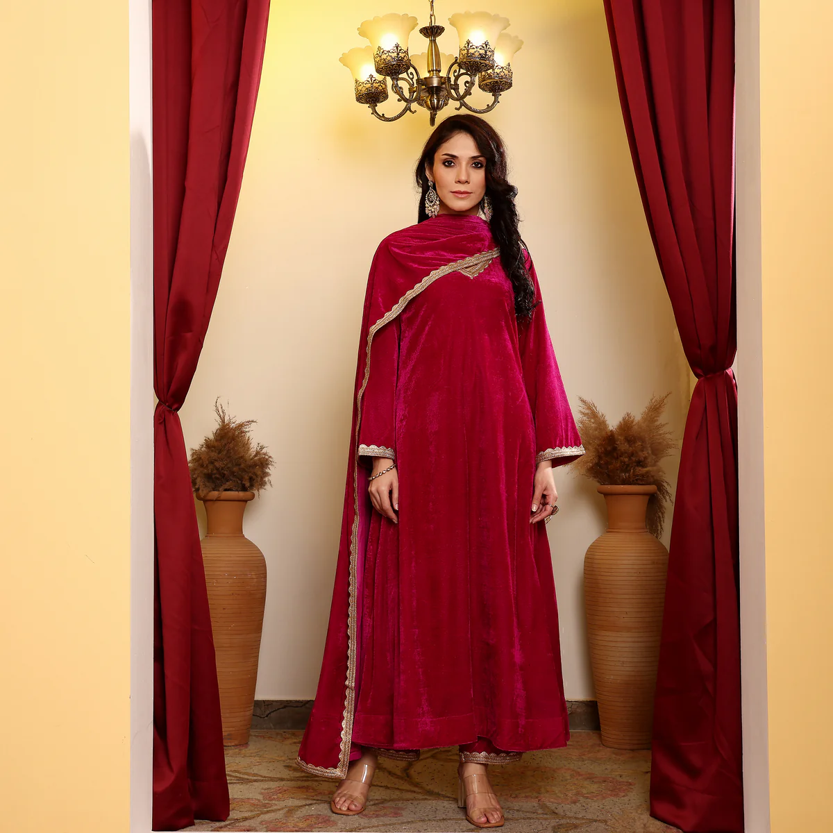 Zarin Velvet Set - Image 10