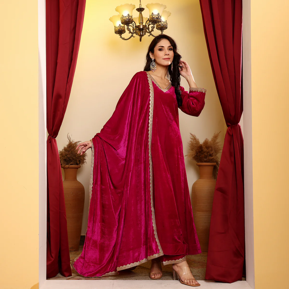 Zarin Velvet Set - Image 7